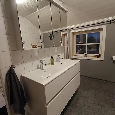 Romslig I Underetasje