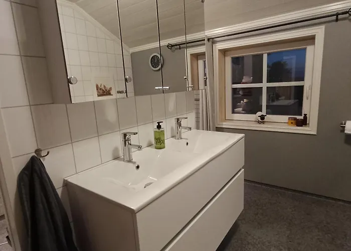 Romslig I Underetasje
